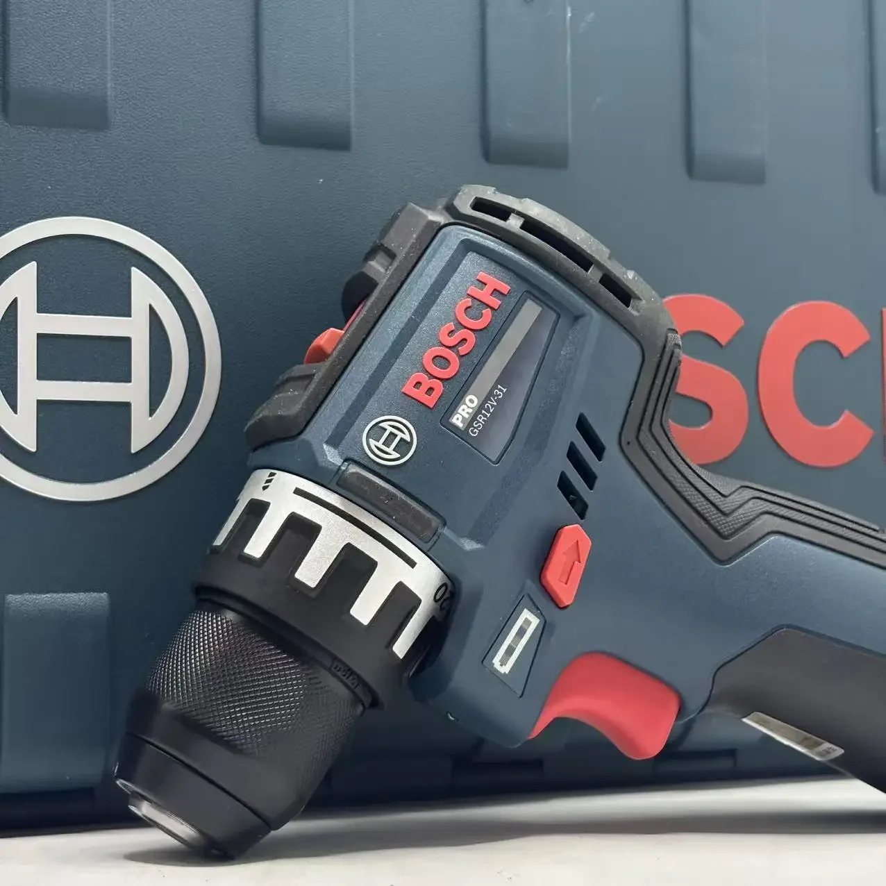 Bosch Professional GSR 12V-31  - огляд і ціна Power Tools Professional